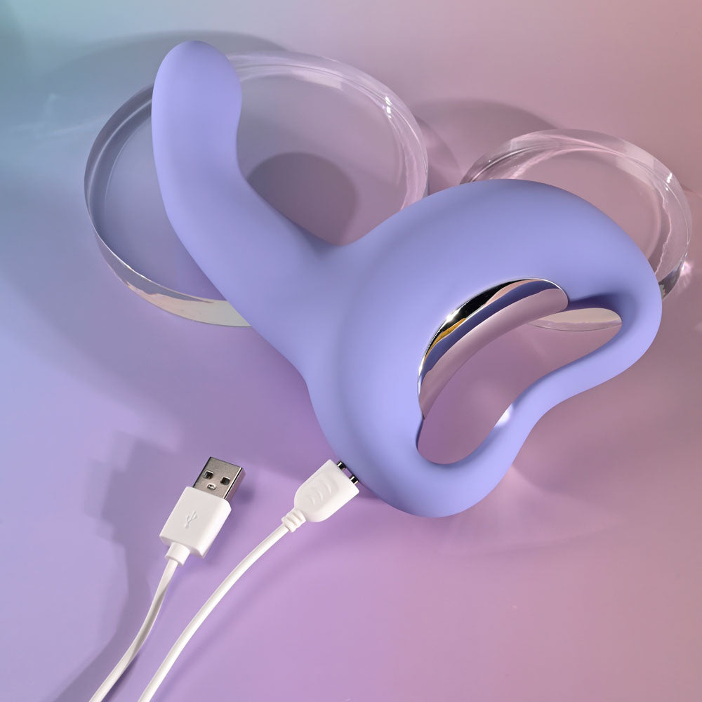 Playboy Pleasure NICE TO MEET YOU - 19.5 cm USB Rechargeable Vibrator