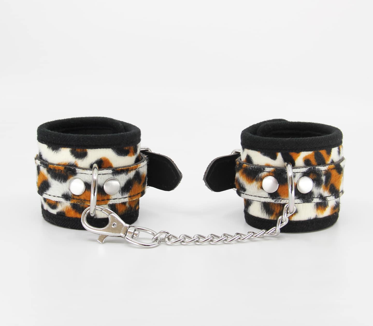 B-HAN13 - Leopard Print - Love in Leather