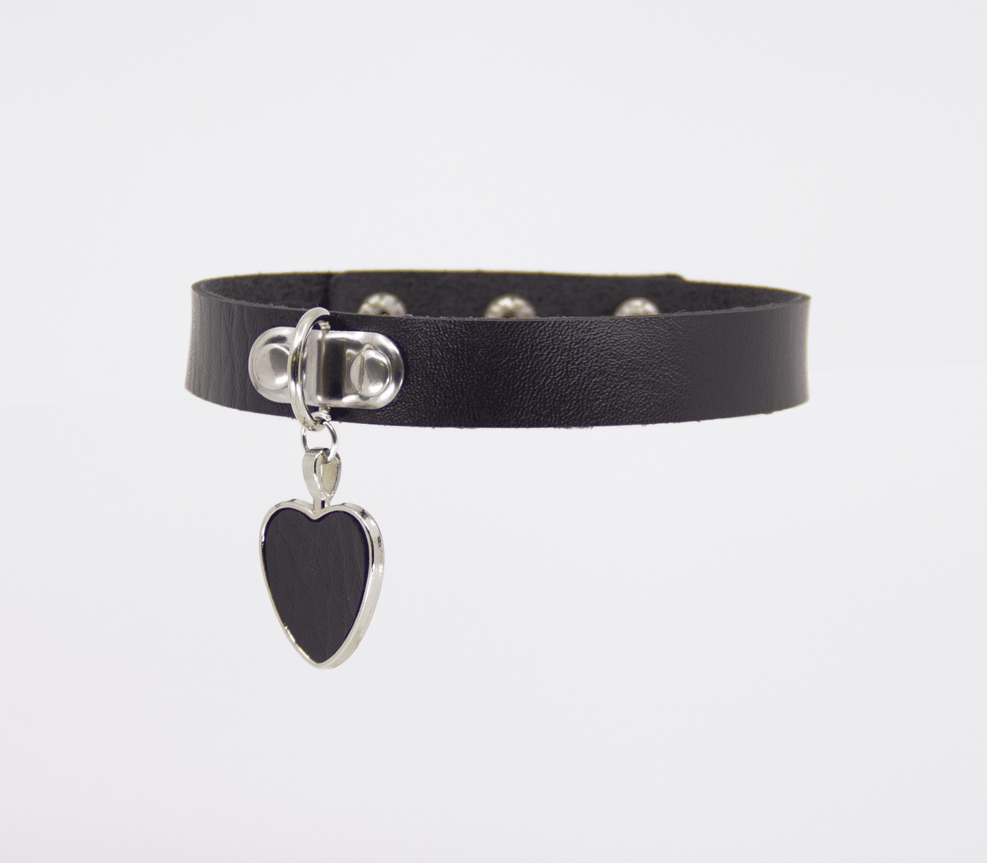 CHO023 - Love in Leather