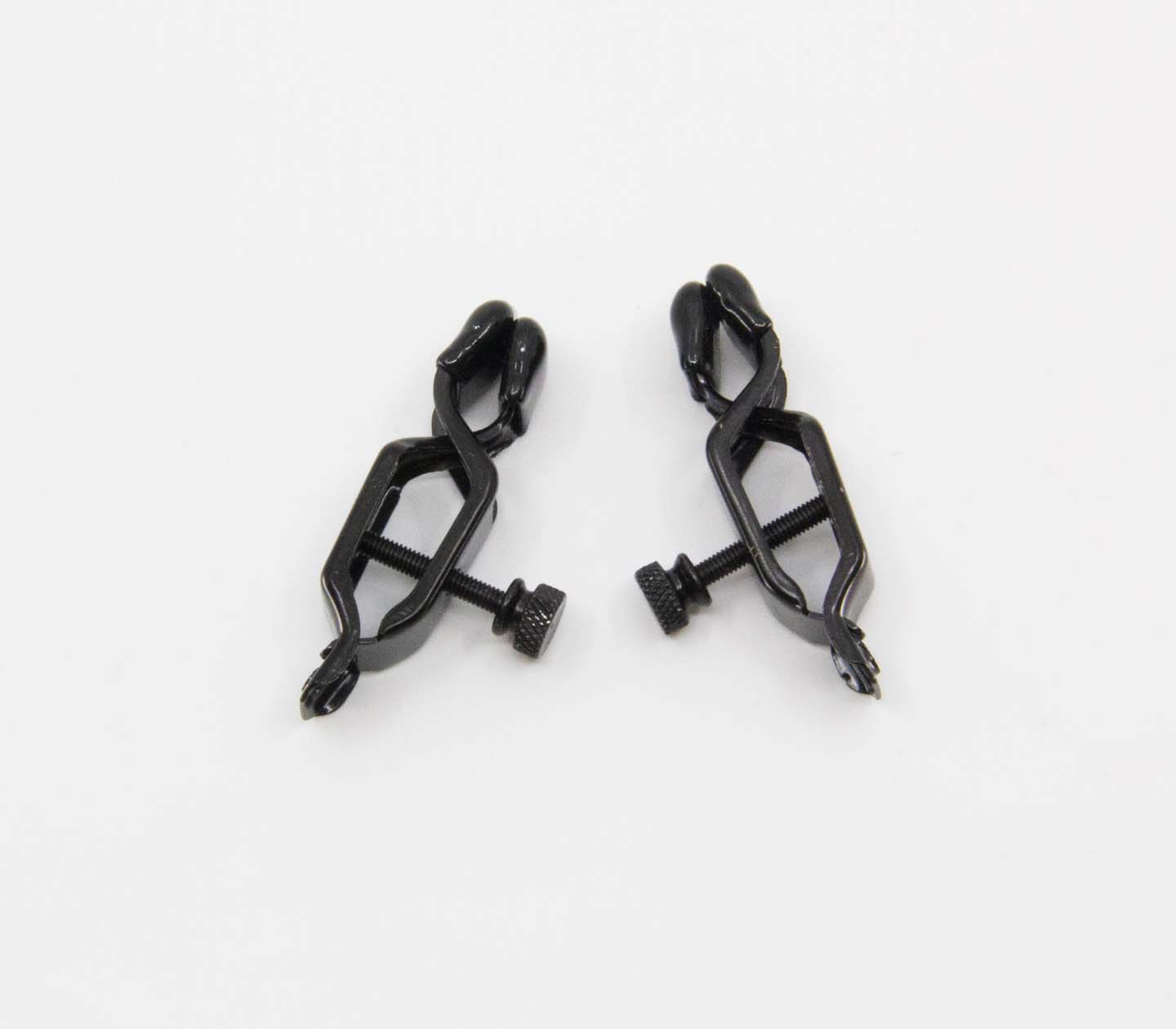 CLA008 - Love in Leather