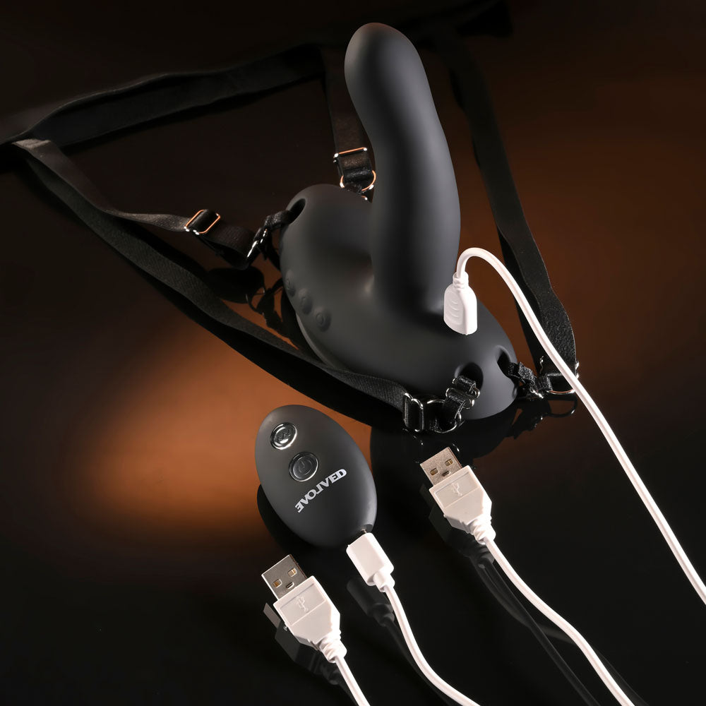 Evolved COME CLOSER -  USB Rechargeable Vibrating Strap-On with Remote