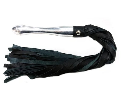 rouge Leather Flogger with Aluminum Handle black