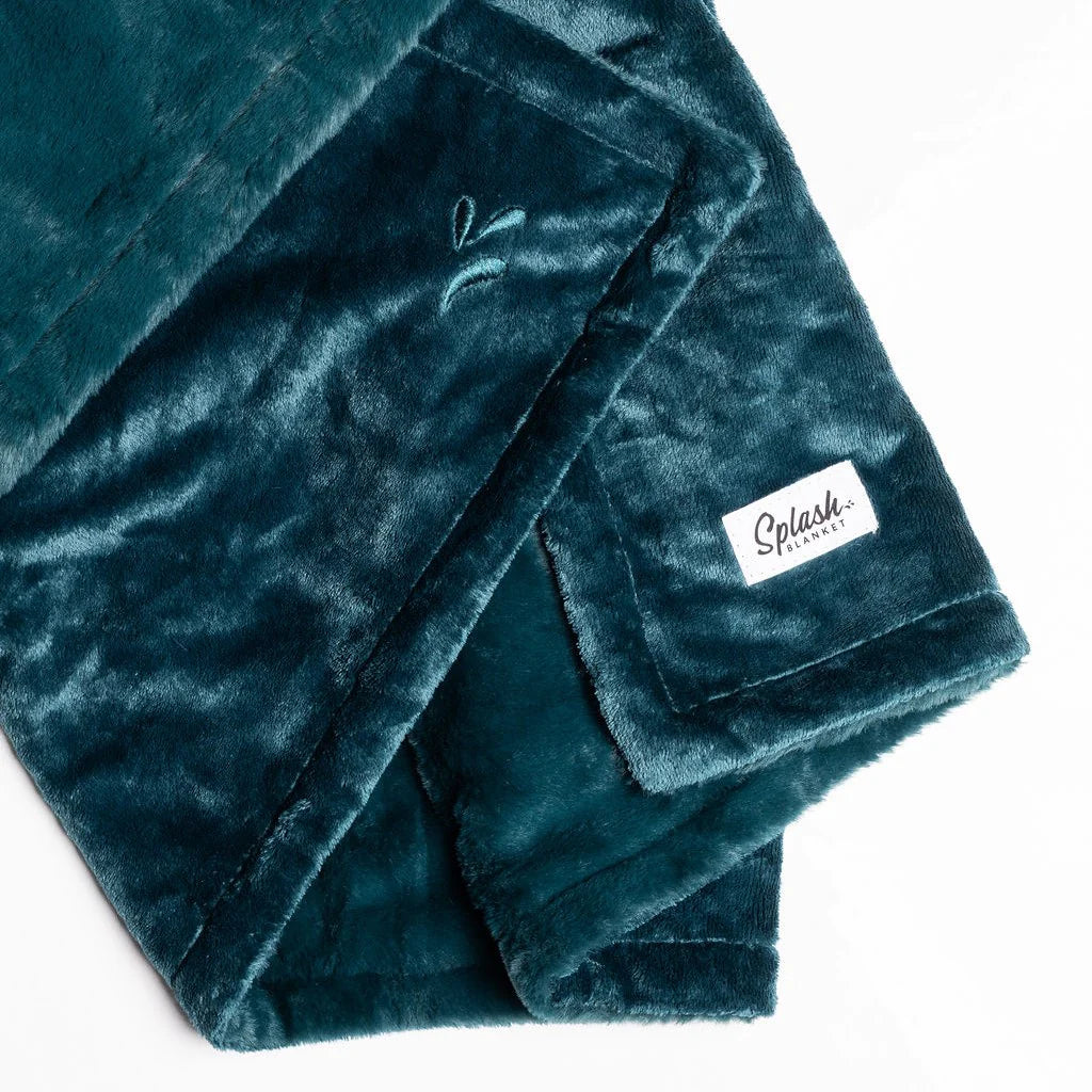 Furlush Splash Blanket Medium Emerald Green