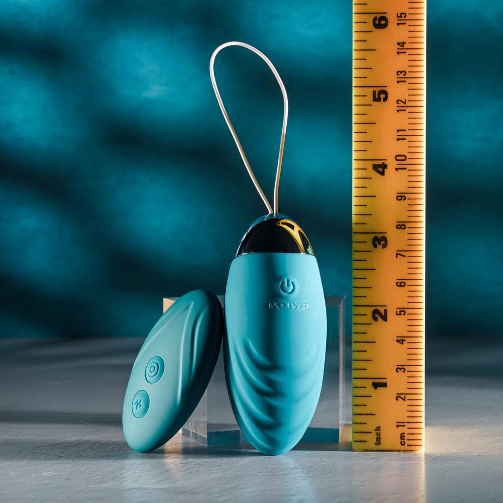 Evolved OVAL OFFICE - 8.5 cm USB Rechargeable Wireless Egg with Remote Control