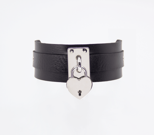 COL069 - Silver - Love in Leather