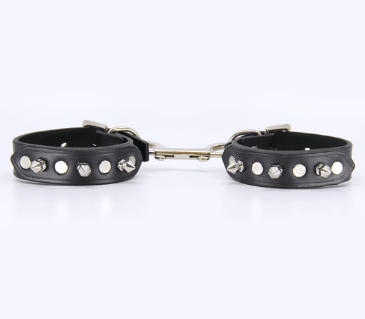 HAN006 Hand Cuffs - Love in Leather