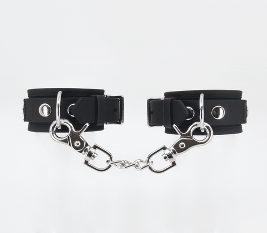 HAN052 Handcuffs - Love in Leather