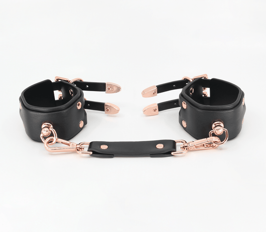 HAN070 - Rose Gold - Love in Leather